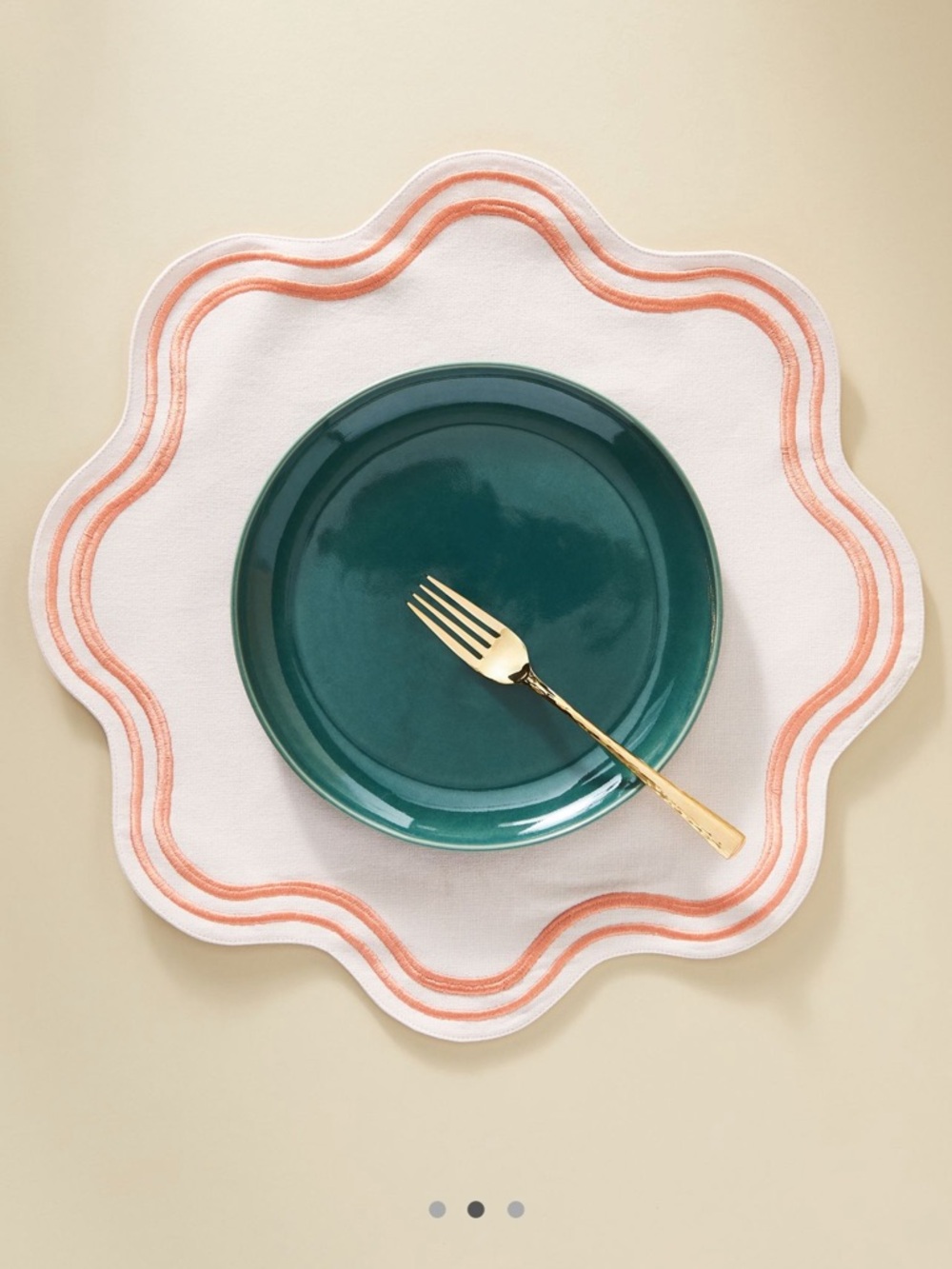 NEW Anthropologie Madeline Embroidered Round Placemat Pink